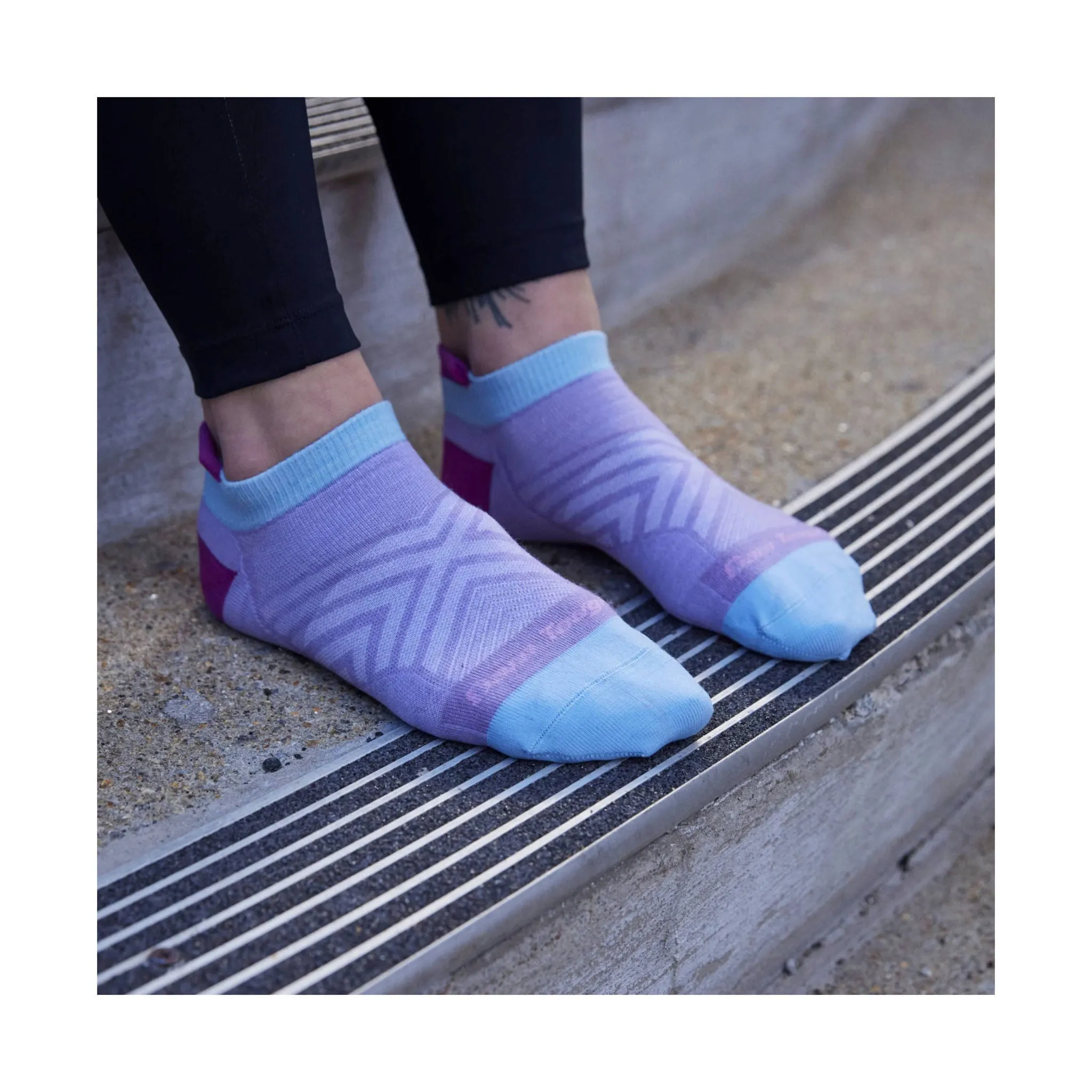 Darn Tough Vermont Women's Ultra-Lightweight No Show Tab Running Sock - Lavender