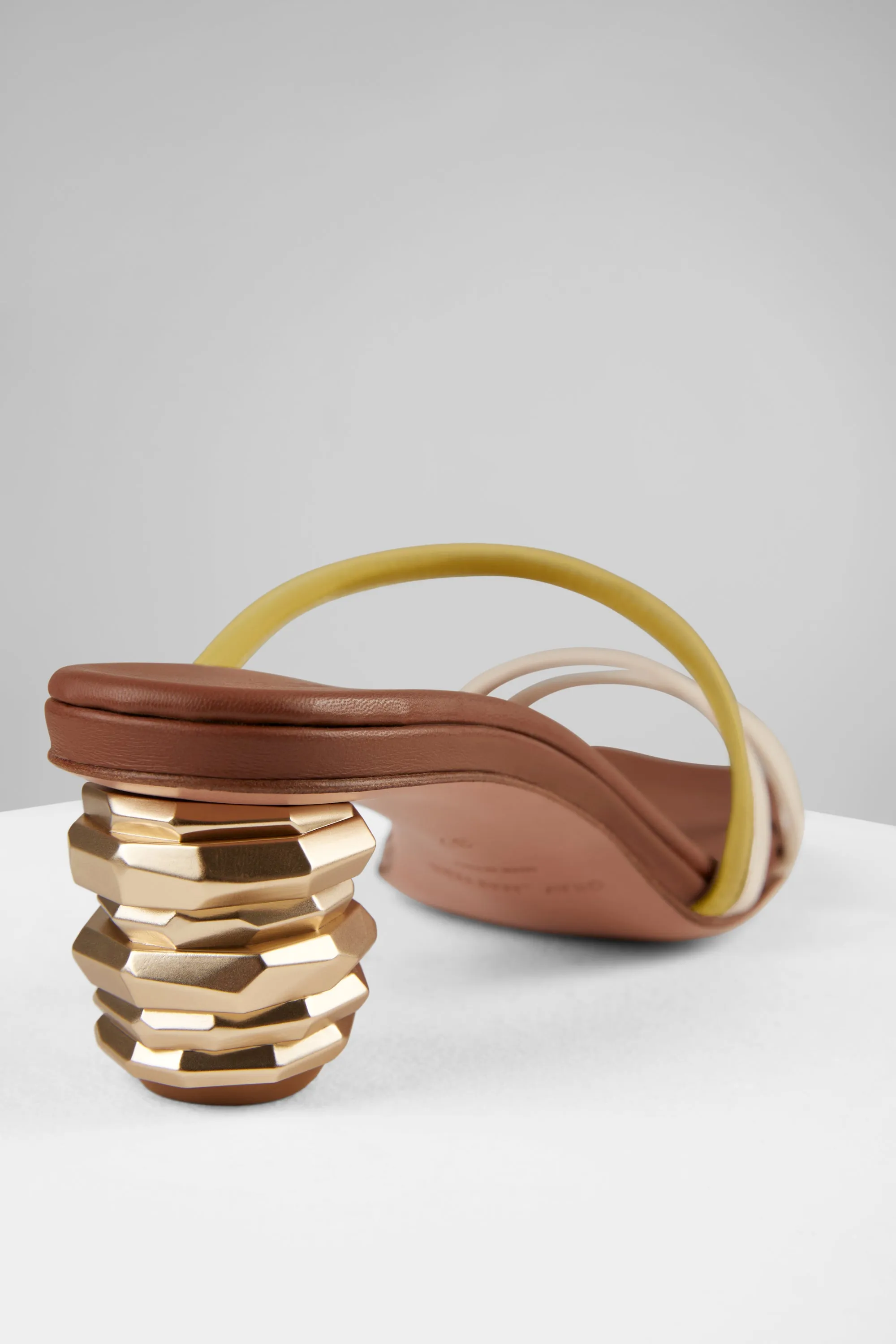 Gemma Sandals in Sole Cera