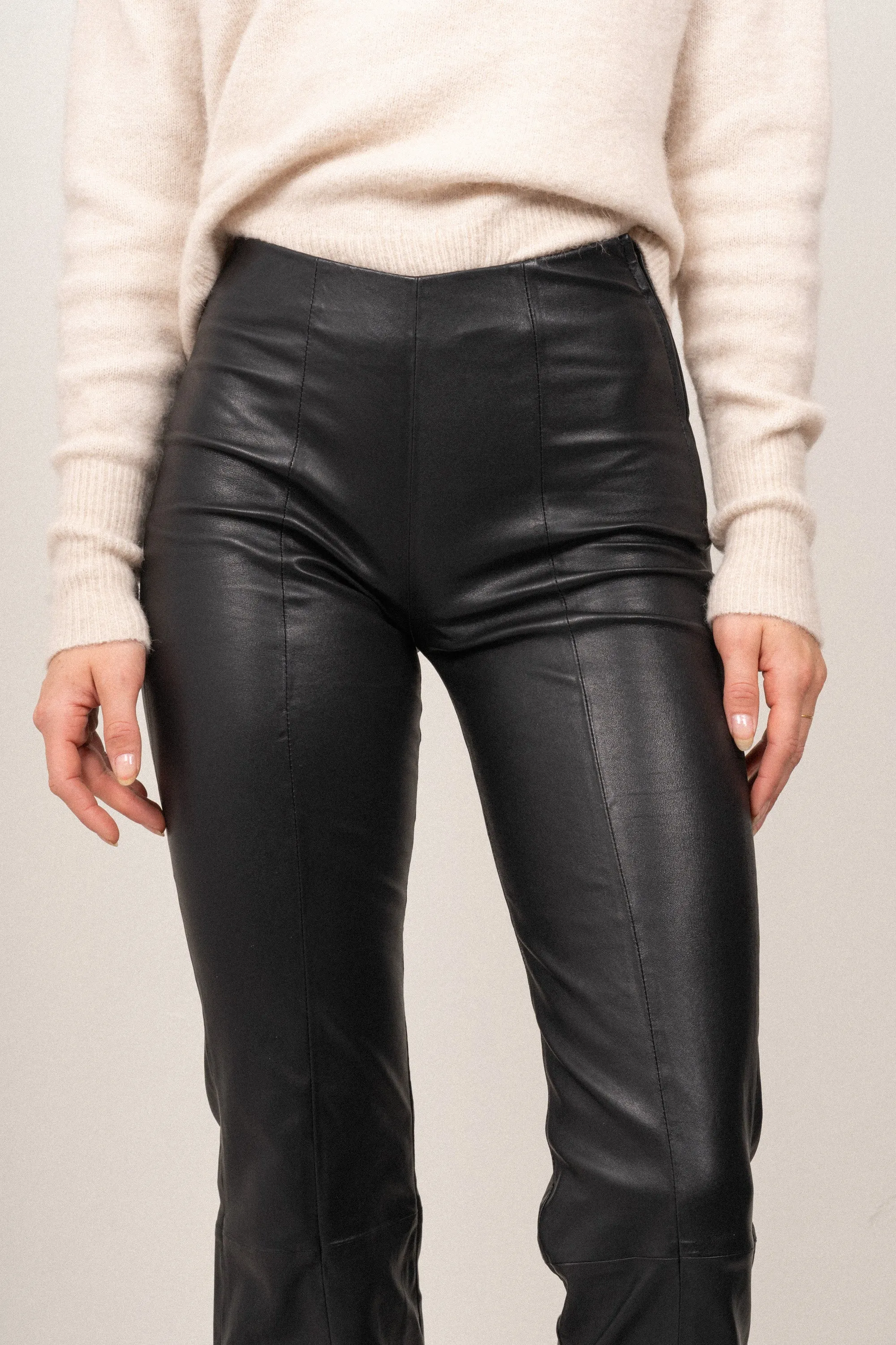 Gloria 3 Pants - Black