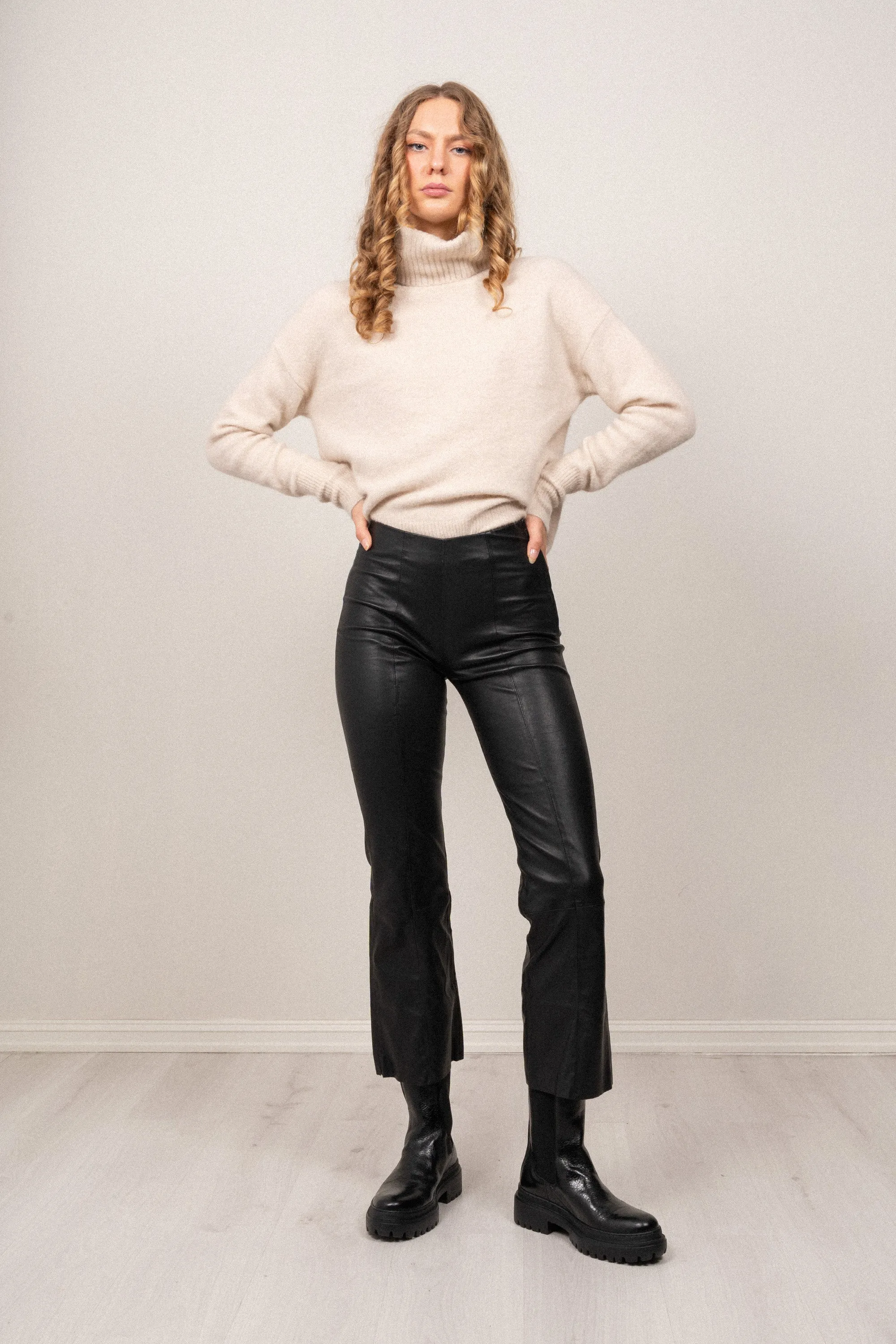 Gloria 3 Pants - Black