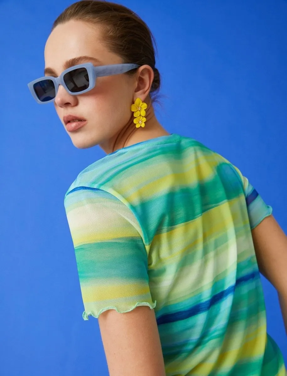 Graphic Printed Mesh T-shirt in Green