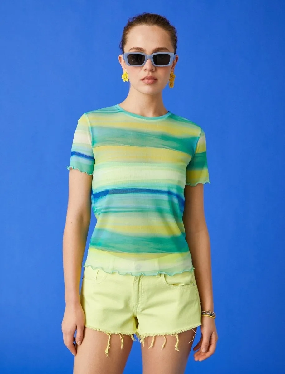 Graphic Printed Mesh T-shirt in Green