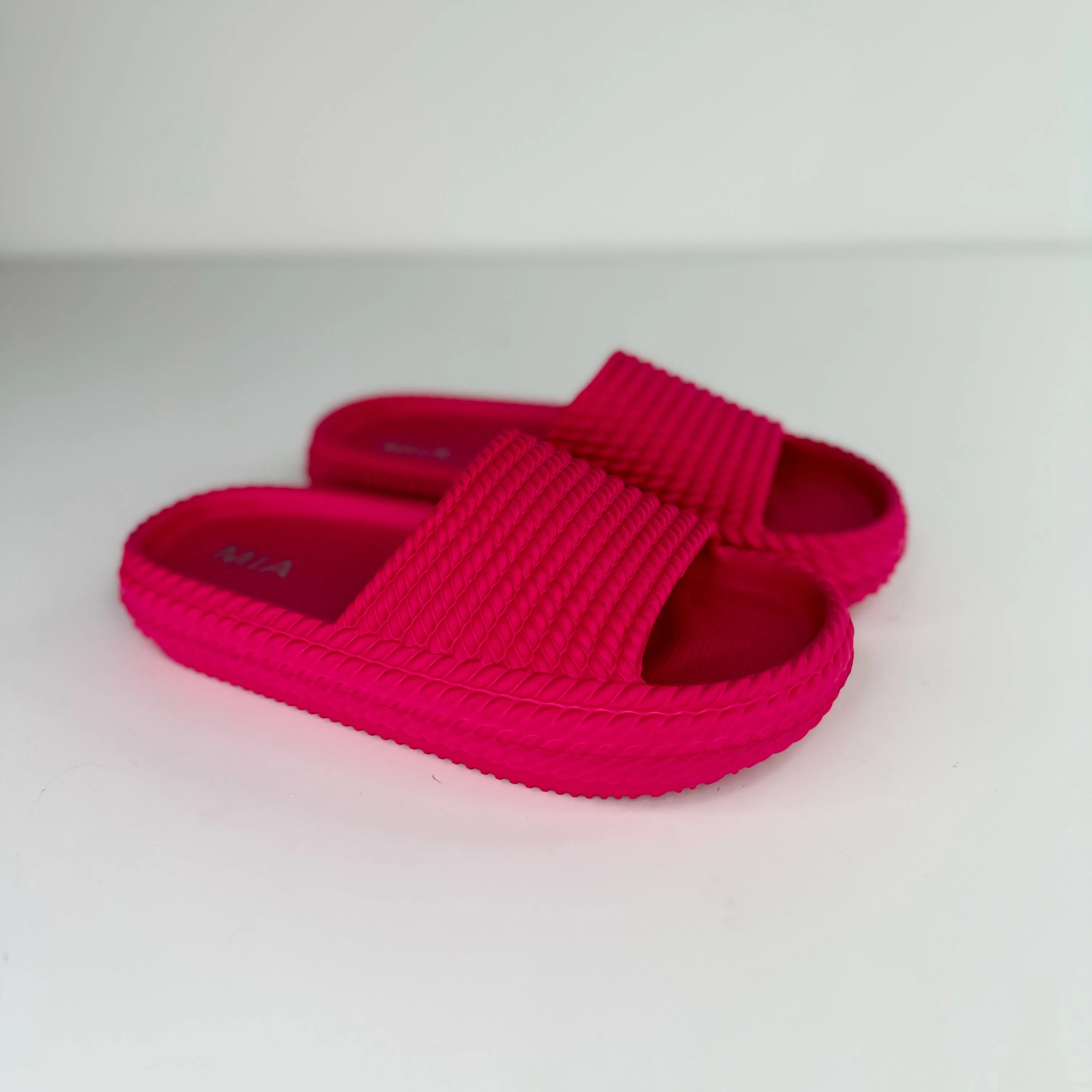 MIA Just Hanging Out Sandals - 3 colors!