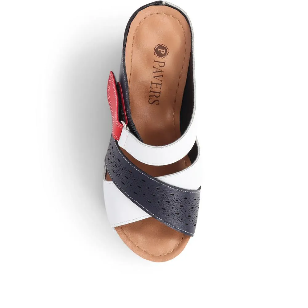 Touch-Fasten Wedge Heel Sandals  - WLIG39007 / 325 154
